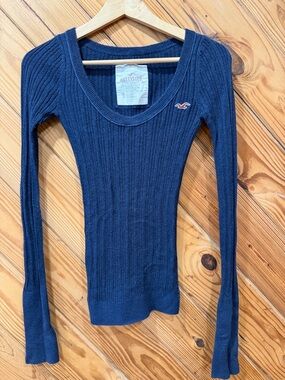 Hollister Y2K Navy Cable Knit Henley Long Sleeve Top Slim Fit small
